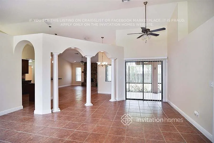 948 SW Abingdon Ave Port Saint Lucie, FL 34953 — Photo 3
