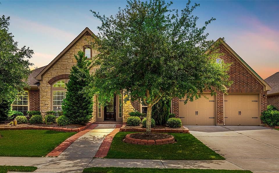 1st image of 10118 Kessler Cove Ln