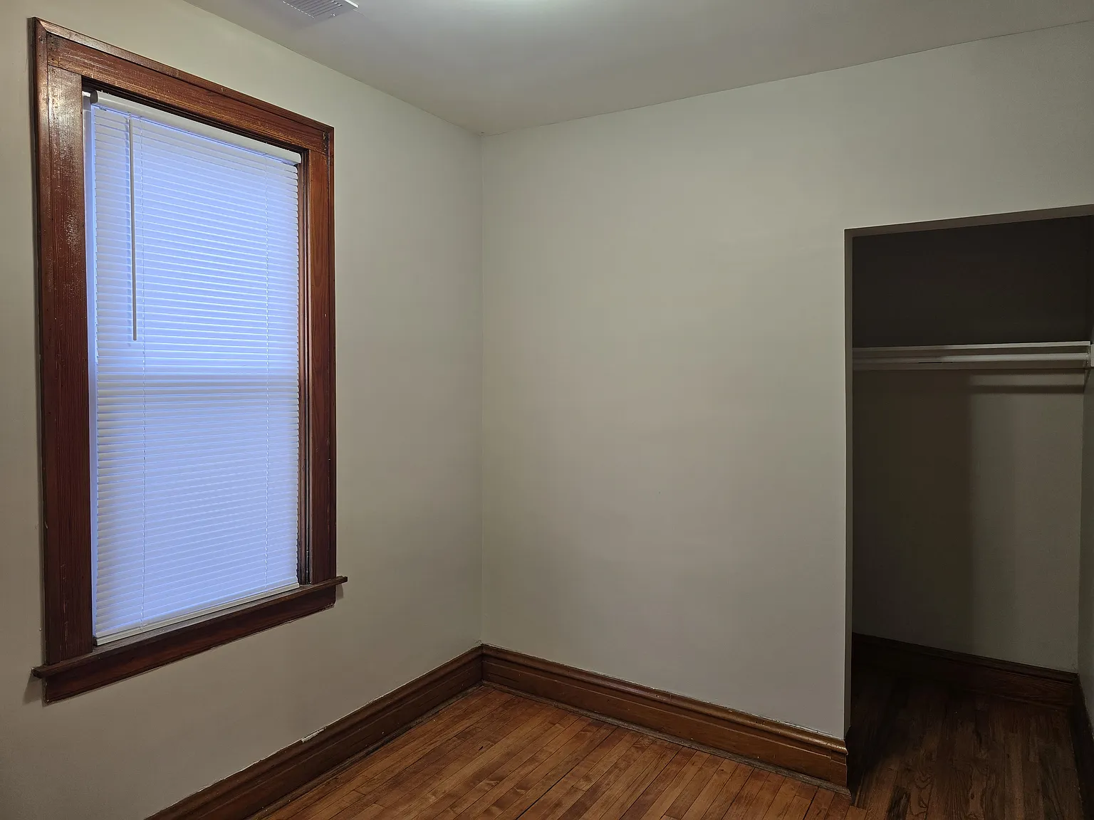 3 bed, 1200 sqft, $1,600 — Photo 3