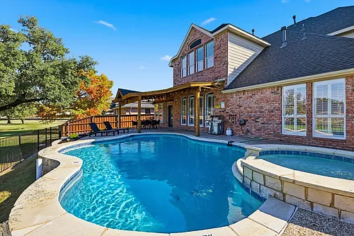 4843 Golfside Dr Photo 1