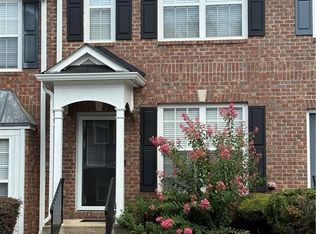 270 Paden Cove Trl, Lawrenceville, GA 30044