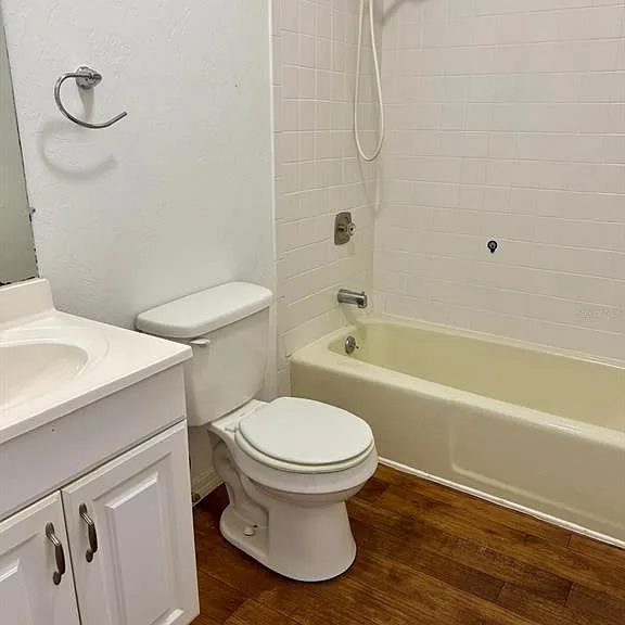 22481 Westchester Blvd #B36 — Photo 10