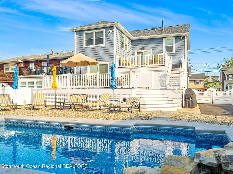 214 Atlantic Ave — Photo 29
