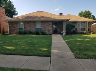 121 Windsor Dr, Wylie, TX 75098