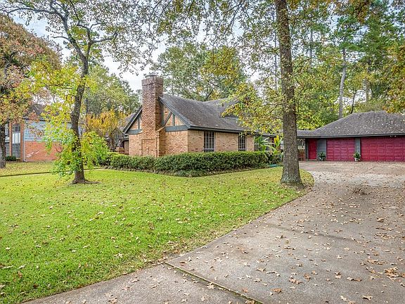 2nd image of 3218 Cedar Knolls Dr
