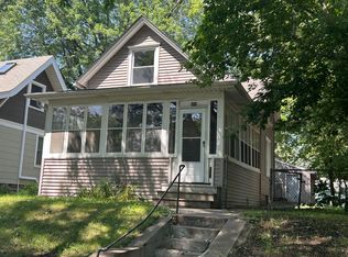 699 Van Buren Ave, Saint Paul, MN 55104