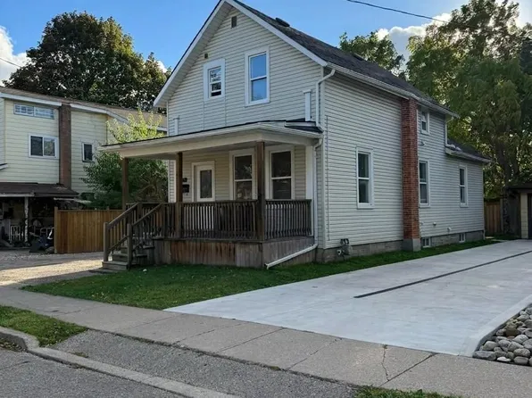 83 Dorset St, Waterloo, ON N2L 3M3