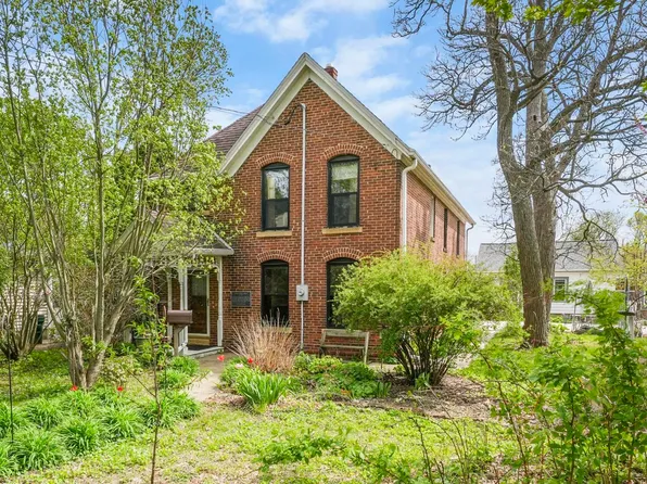 2817 Milwaukee St, Madison, WI 53704
