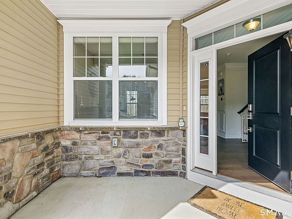 2nd image of 131 Winding Ridge Way #131