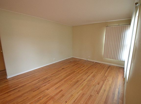 4th image of 609 N Joyce St