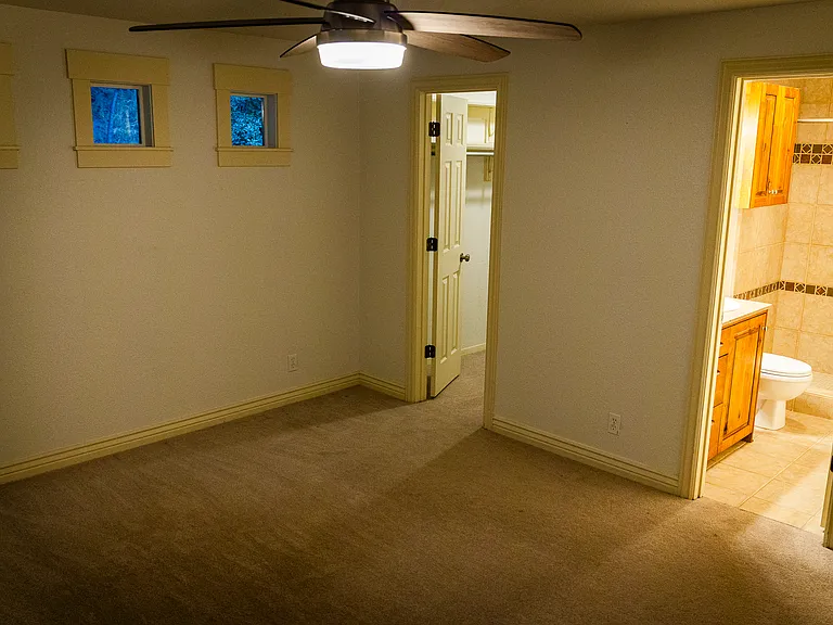 5420 W Hill Rd — Photo 11