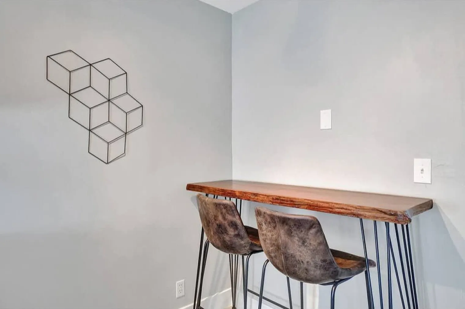 1 bed, 1.0 bath, 613 sqft, $1,919 — Photo 4