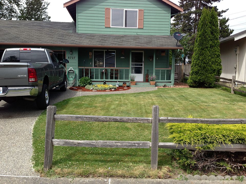 2nd image of 8727 10th Pl NE