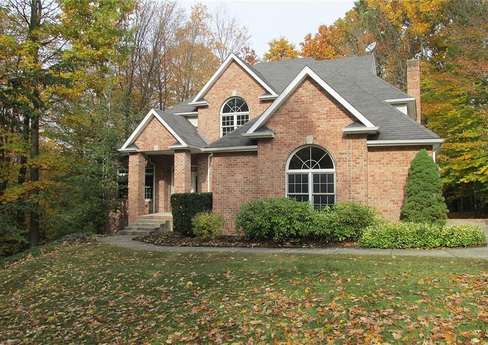 1st image of 4194 Stone Creek Dr