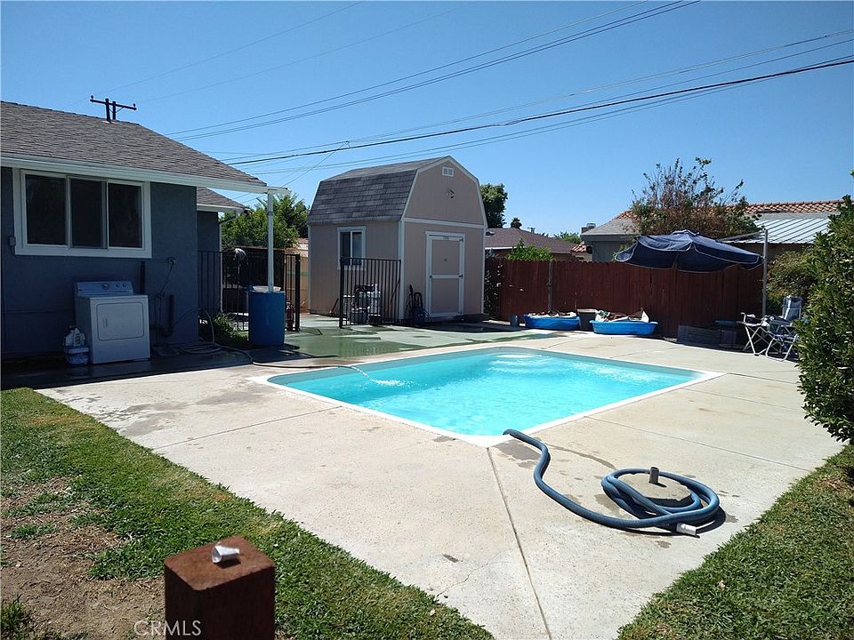 1st image of 609 S Buena Vis