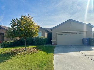 8913 Cadbury Dr, Bakersfield, CA 93311