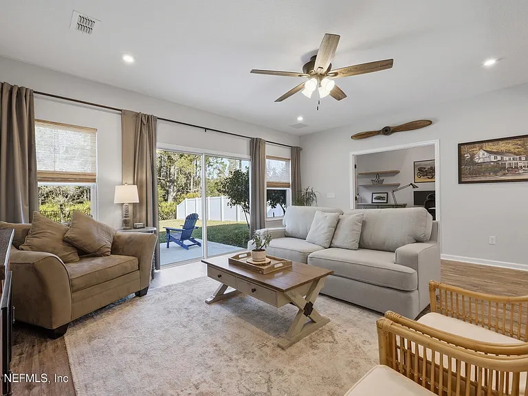 184 Dahlia Falls Dr — Photo 17