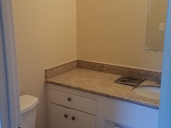 5th image of 485 Firloch Ave APT 4