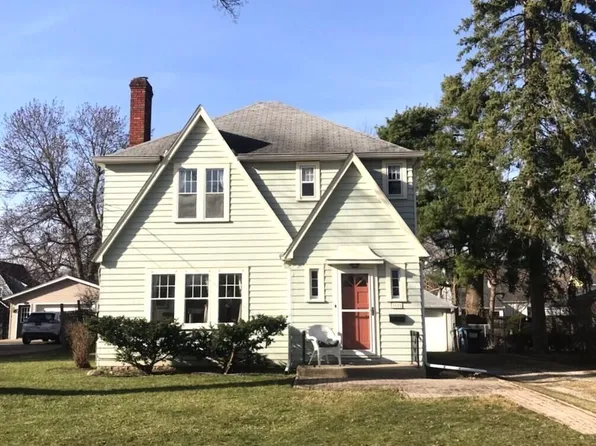 1111 Vassar Dr, Kalamazoo, MI 49001