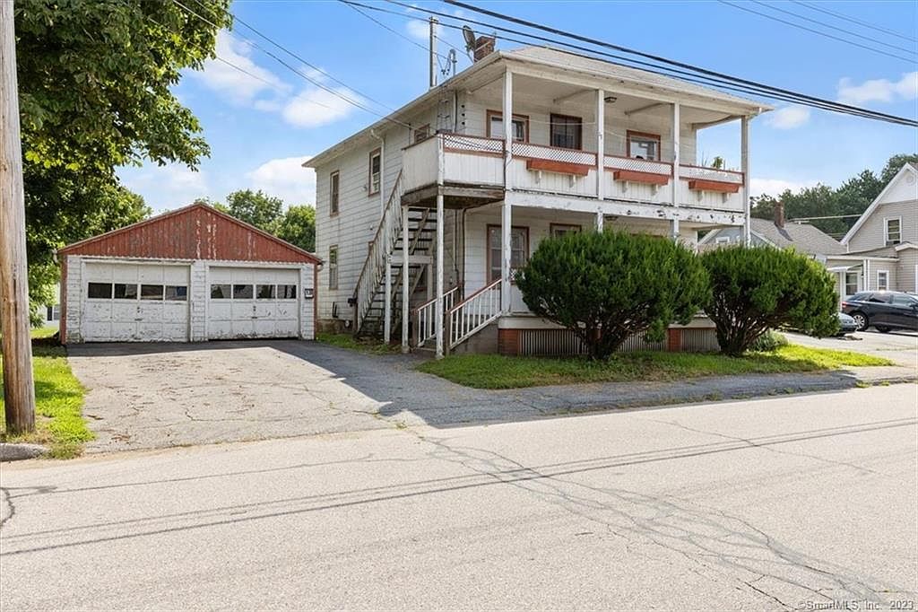 128 Brown Ave, Jewett City, CT 06351 Zillow