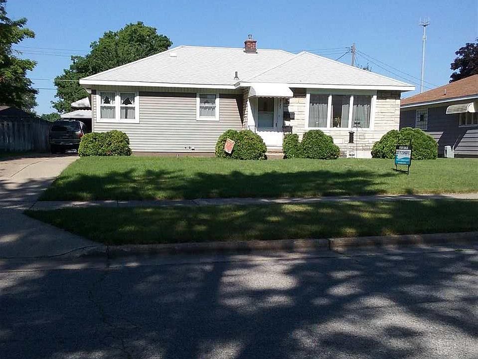 1st image of 3127 Birchwood Ave SW