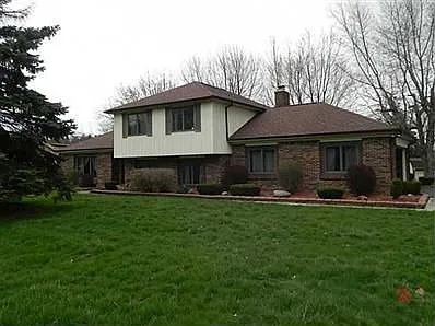 8075 W Twilight Dr photo 1