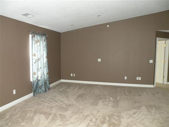 3rd image of 6744 Kelseys Oak Ct