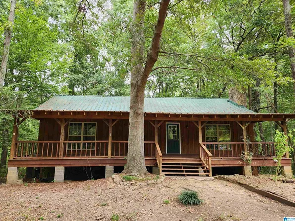 14843 Gallant Rd, Gallant, AL 35972