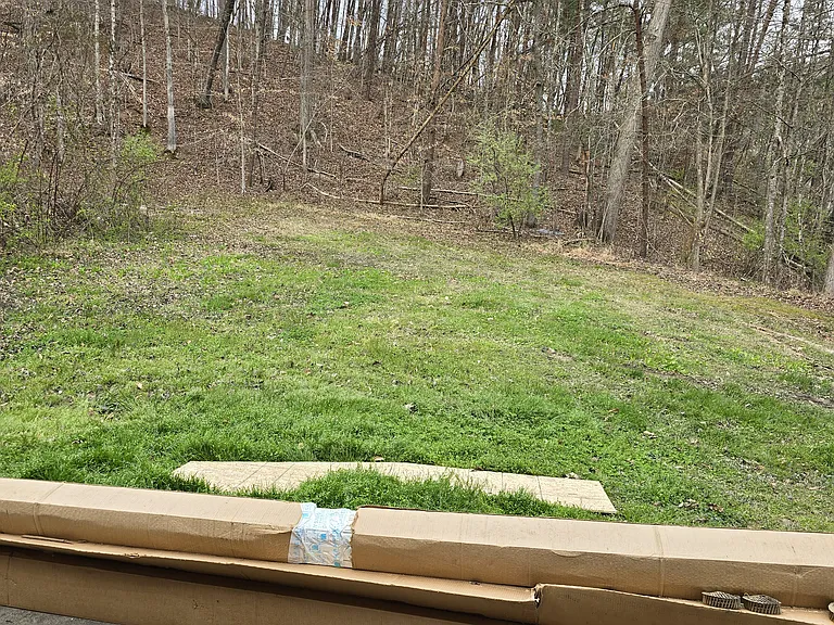 112 Glassboro Dr — Photo 16