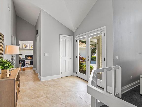 3rd image of 9327 Cypress Cove Dr