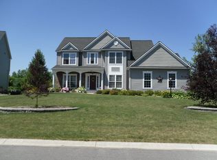 7947 Haddon Hall Way, Baldwinsville, NY 13027