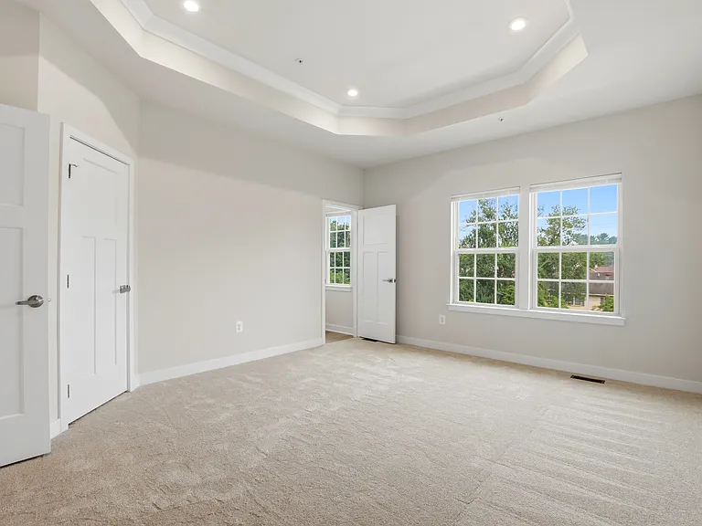 9623 Tall Oaks Rd — Photo 14