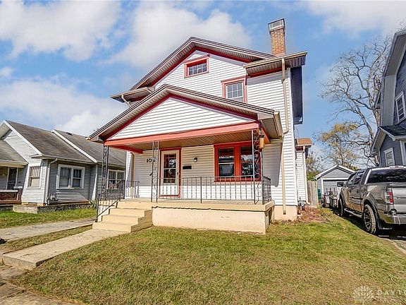2nd image of 105 Pointview Ave