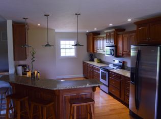 12220 Salisbury Rd, Pleasant Plains, IL 62677