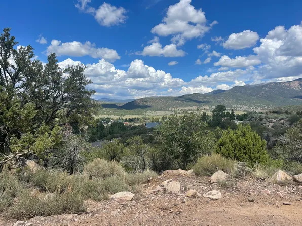 520 Oakridge Cir, Pine Valley, UT 84781