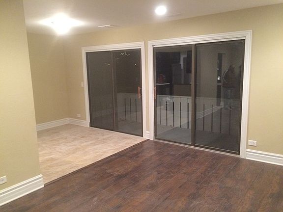 5th image of 221 Hawthorne Ct Unit C2