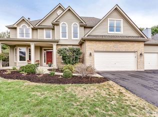 2319 Waterbury Cir, Aurora, IL