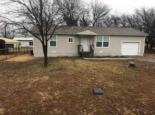 305 W Arapaho Trl, Sherman, TX 75092