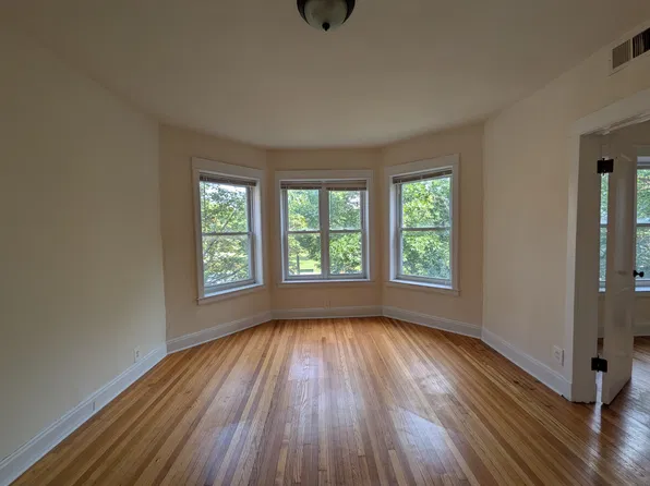 1525 N Kedzie Ave #1524-2, Chicago, IL 60651