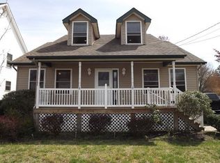 24 S 5th St, Del Haven, NJ 08251