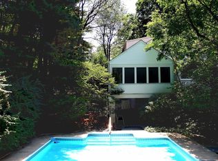 11 Driftway St, Chatham, NJ 07928