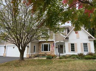 691 Sterling St S, Maplewood, MN 55119