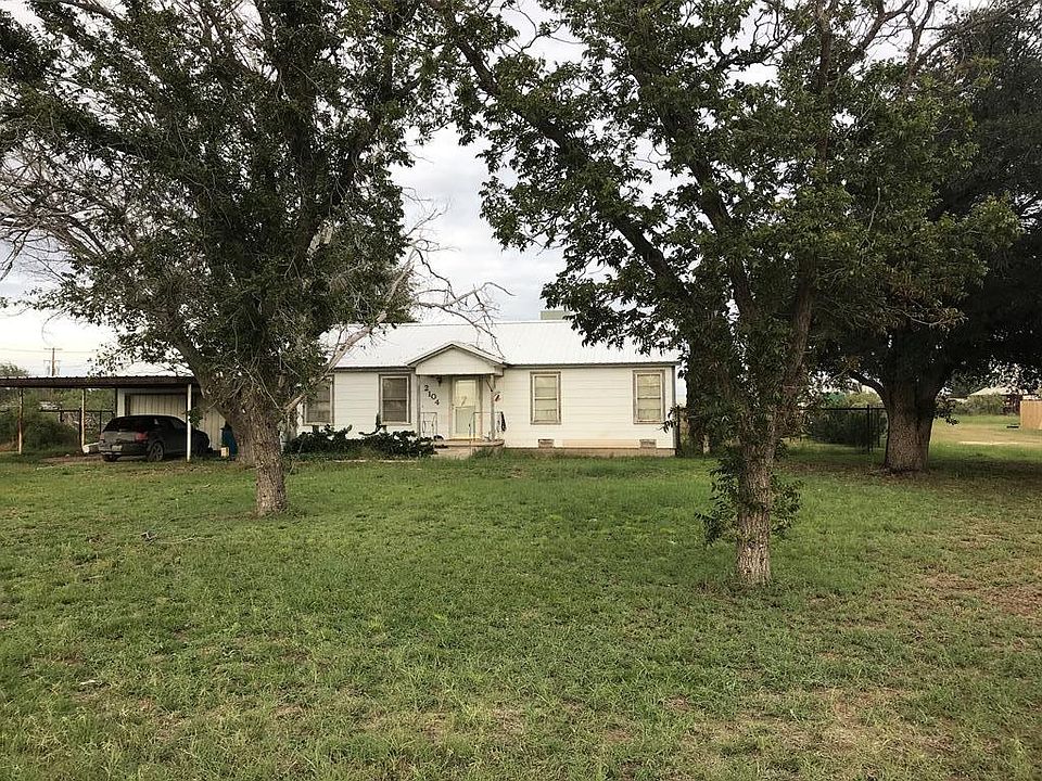 1st image of 2104 N Torrance Ave