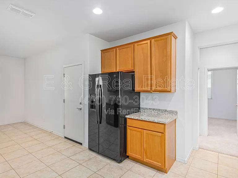 19725 W Rancho Dr — Photo 16