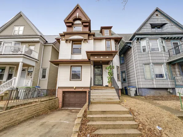 2623 N Murray Ave, Milwaukee, WI 53211
