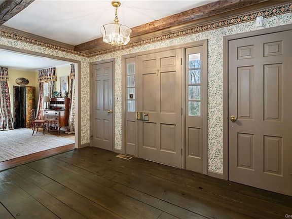 5th image of 53 Deerfield Rd
