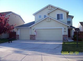2900 W Lost Rapids Dr, Meridian, ID 83646