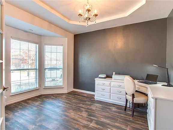 5th image of 4908 Giordano Way