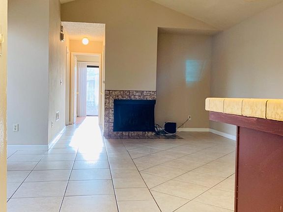 5th image of 7566 Whisperwillow Dr