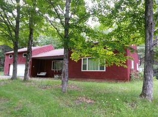 55 Goulds Ridge Rd, Passadumkeag, ME 04475